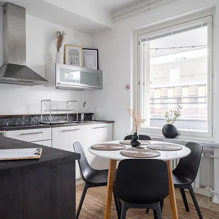 1br Penthouse With Sauna & Rooftop Terrace Tampere